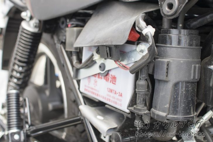 CBF125Tのバッテリー