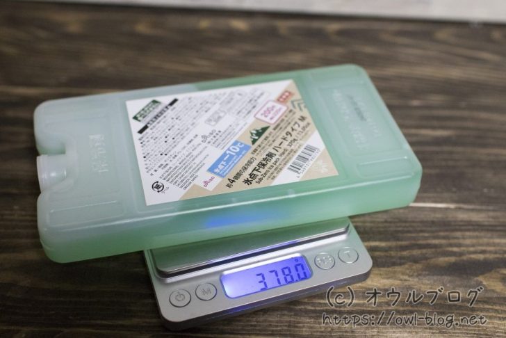 100均の氷点下パックMサイズの重さ