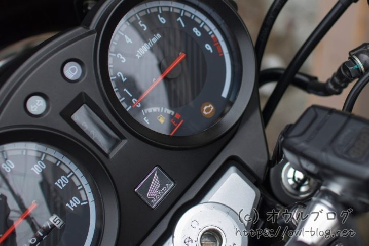 バイクメーターの傷けし後